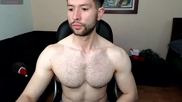 Snapshot of hairyncuteass chatting on November 29, 11:21 am hairyncuteass online show from November 29, 11:21 am