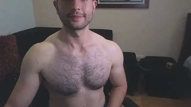Snapshot of hairyncuteass chatting on February 13, 11:26 pm hairyncuteass online show from February 13, 11:26 pm