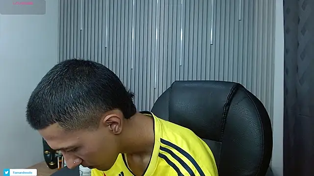 HarolddXL online show from April 7, 8:21 pm