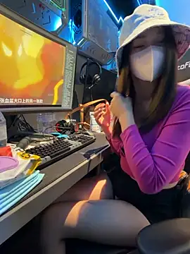 Snapshot of anan2025 chatting on December 2, 1:13 pm anan2025 online show from December 2, 1:13 pm