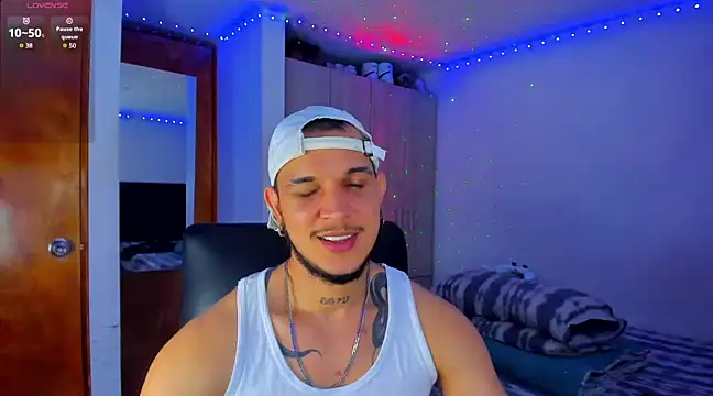 austinoficial online show from March 22, 5:39 am