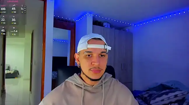 austinoficial online show from March 11, 11:58 pm