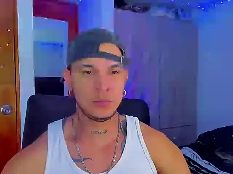 austinoficial online show from September 11, 9:04 pm