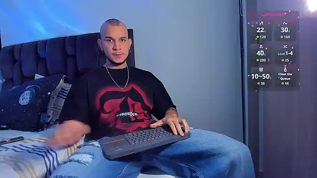 austinoficial online show from February 24, 12:22 am