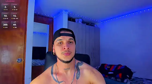 austinoficial online show from March 6, 5:03 am