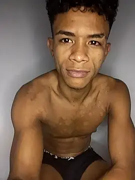 Snapshot of Black_Manba chatting on February 15, 4:47 am Black Manba online show from February 15, 4:47 am