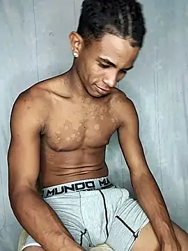 Snapshot of Black_Manba chatting on March 21, 2:50 am Black Manba online show from March 21, 2:50 am