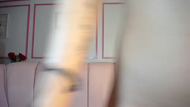 zoe ch  online show from March 5, 12:49 am