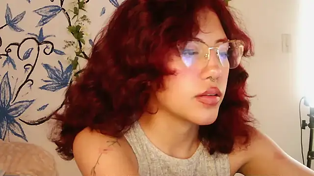 zoe ch  online show from February 25, 12:22 am