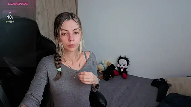 Princezzlove3 online show from February 5, 12:56 pm