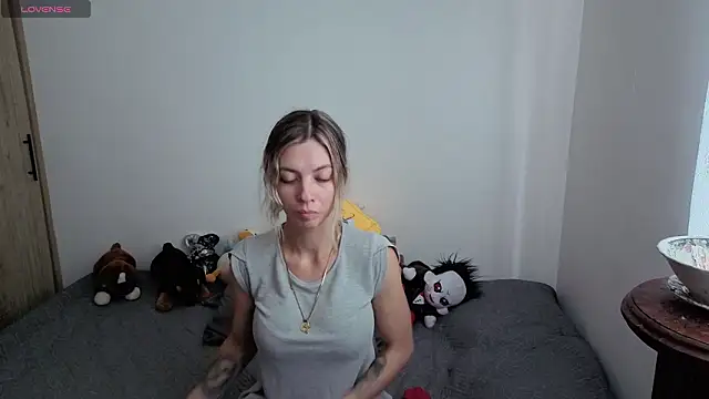 Princezzlove3 online show from February 9, 1:09 pm