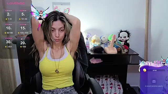 Princezzlove3 online show from April 16, 10:01 pm