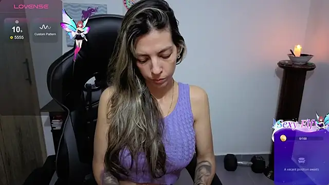 Princezzlove3 online show from June 25, 1:47 am