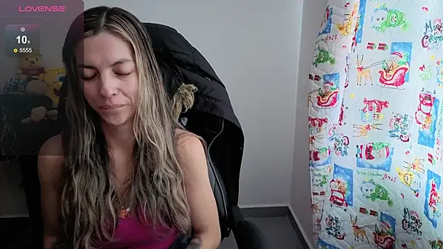 Princezzlove3 online show from January 31, 7:56 pm