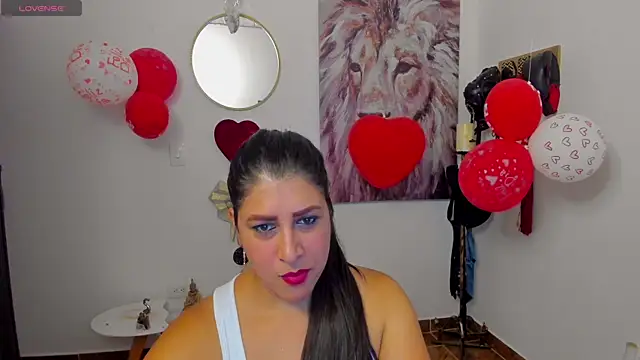 Snapshot of ambar_victoria_st chatting on February 16, 10:00 pm ambar victoria st online show from February 16, 10:00 pm