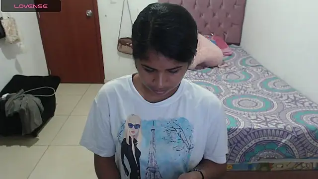 Snapshot of july-feria chatting on February 19, 11:25 pm july-feria online show from February 19, 11:25 pm