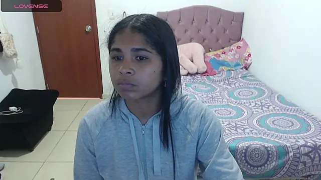 Snapshot of july-feria chatting on February 27, 5:26 pm july-feria online show from February 27, 5:26 pm