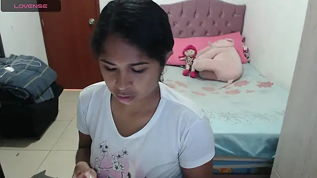 Snapshot of july-feria chatting on October 4, 4:08 pm july-feria online show from October 4, 4:08 pm