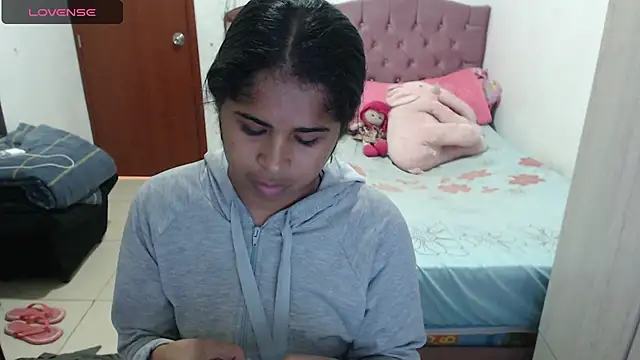 Snapshot of july-feria chatting on October 21, 8:41 pm july-feria online show from October 21, 8:41 pm