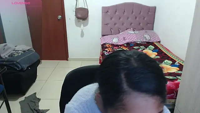 Snapshot of july-feria chatting on November 27, 5:02 pm july-feria online show from November 27, 5:02 pm