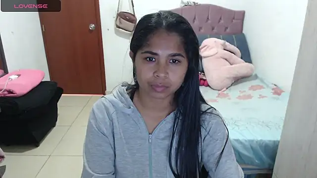 Snapshot of july-feria chatting on September 23, 5:31 pm july-feria online show from September 23, 5:31 pm