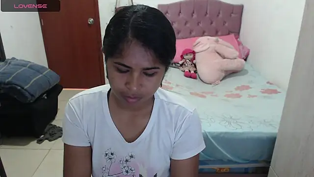 Snapshot of july-feria chatting on October 3, 4:41 pm july-feria online show from October 3, 4:41 pm