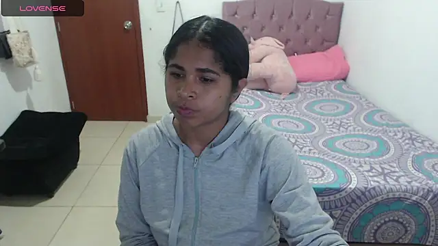 Snapshot of july-feria chatting on February 3, 10:43 pm july-feria online show from February 3, 10:43 pm