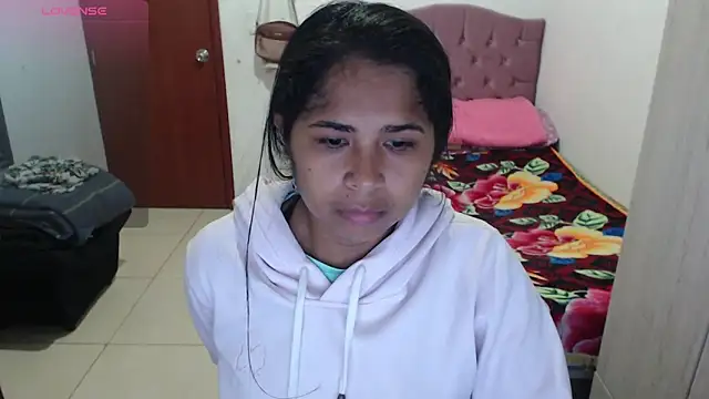 Snapshot of july-feria chatting on November 30, 3:07 am july-feria online show from November 30, 3:07 am