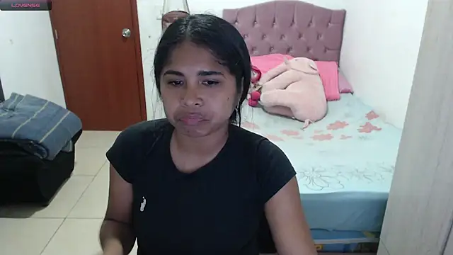 Snapshot of july-feria chatting on October 30, 10:17 pm july-feria online show from October 30, 10:17 pm