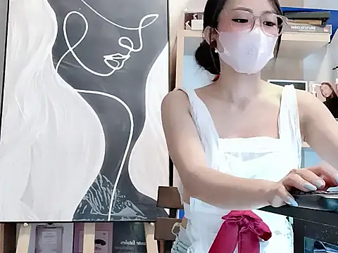 Lush-Office online show from November 26, 7:19 am