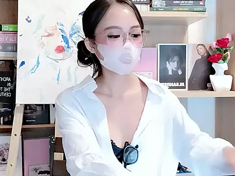 Lush-Office online show from October 26, 1:44 pm