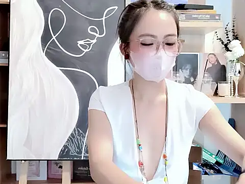 Lush-Office online show from December 4, 7:29 am