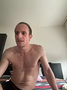 VicesVersa online show from February 13, 1:05 pm