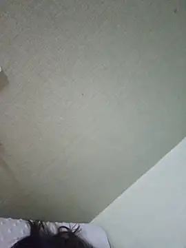 Snapshot of sklkeee0531 chatting on February 9, 4:29 pm sklkeee0531 online show from February 9, 4:29 pm