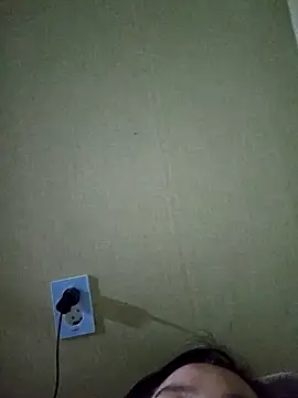 Snapshot of sklkeee0531 chatting on January 15, 12:25 pm sklkeee0531 online show from January 15, 12:25 pm