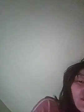 Snapshot of sklkeee0531 chatting on February 13, 2:09 pm sklkeee0531 online show from February 13, 2:09 pm