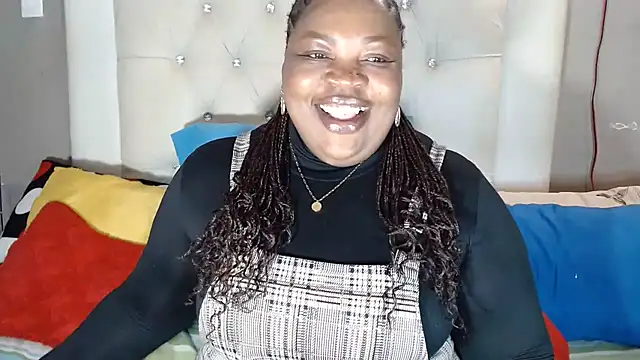 omalicha98 online show from June 26, 7:03 am
