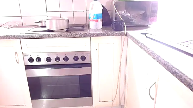 Snapshot of omalicha98 chatting on October 17, 6:39 am omalicha98 online show from October 17, 6:39 am
