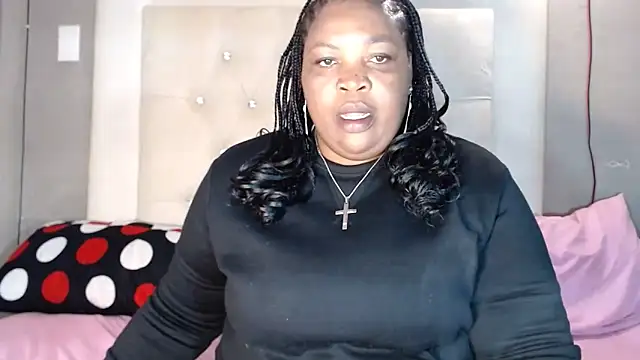 omalicha98 online show from April 24, 6:37 am