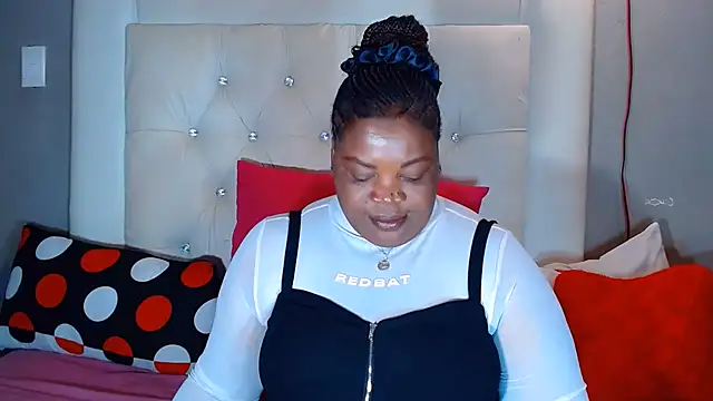 omalicha98 online show from June 22, 6:32 am