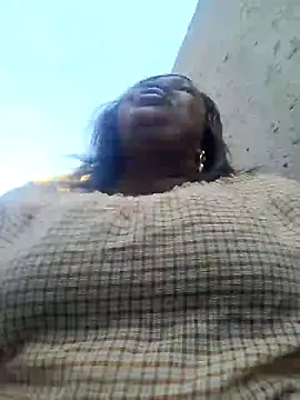 omalicha98 online show from April 11, 6:32 am