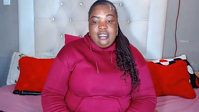 omalicha98 online show from June 17, 7:08 am