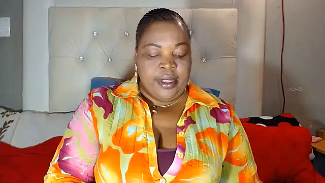 omalicha98 online show from June 2, 6:35 am