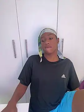 snotLoud online show from March 17, 8:18 am