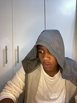 snotLoud online show from February 26, 2:59 pm