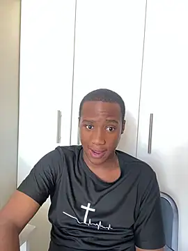 snotLoud online show from February 14, 9:55 am