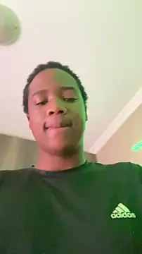 snotLoud online show from February 28, 7:41 am