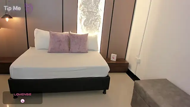 lilly ass  online show from November 17, 1:04 pm