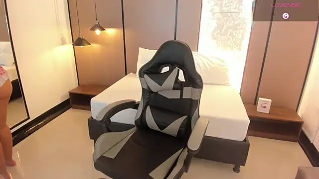 lilly ass  online show from September 12, 12:27 pm