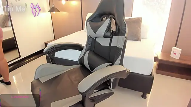 lilly ass  online show from September 26, 12:34 pm